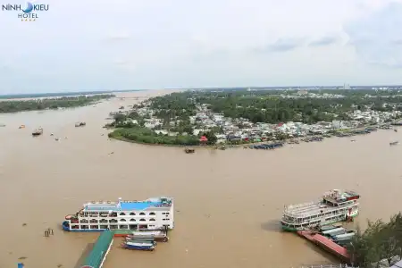 Ninh Kieu Riverside - 27