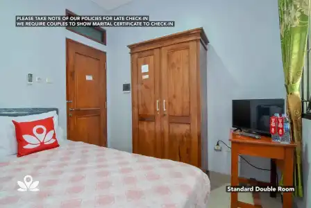 OYO Life 2392 Ruang Keluarga Jo Duri Kosambi - 1