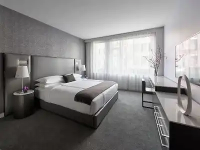 Smyth Tribeca - 66