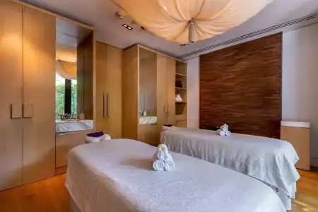 Grand Hyatt Erawan - 20