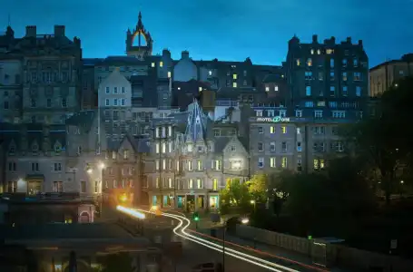 Motel One Edinburgh-Royal - 16