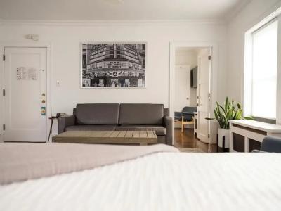 The Plaza - Milwaukee - 38