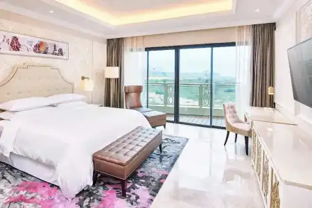 Sheraton Grand Danang Beach Resort & Spa - 66