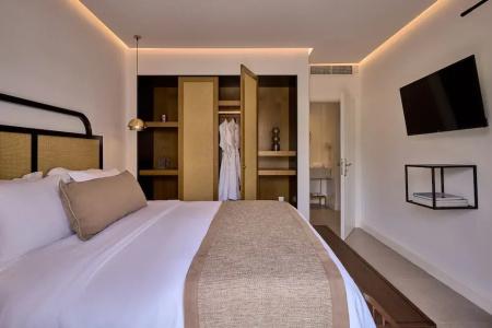 Alleys All-Suite & Spa - 209