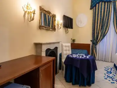 Caroline Suite - 40