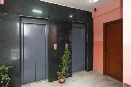 Malik Guest House - 12