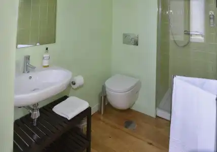 Dukes Corner Guest House - 10