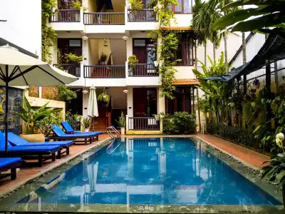 Riverside Oasis Villa - 10