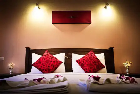 ZEN Rooms Soi Paradise Patong - 2