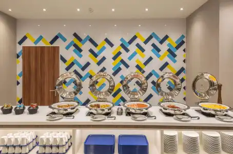 Hampton by Hilton Munich City West - 10