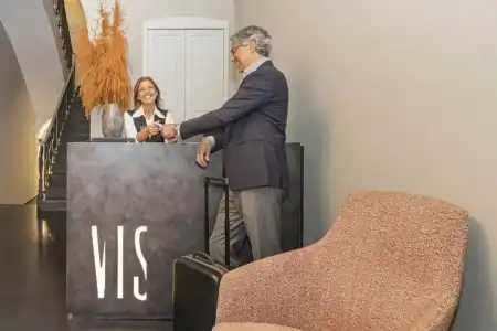 Vis Urban Suites&Spa - 10