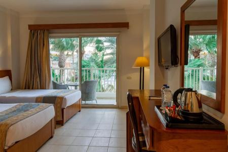 Royal Star Empire Beach Resort - 34