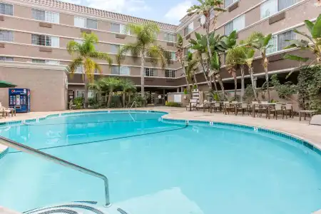 Best Western Inn & Suites San Diego – Zoo/SeaWorld Area - 16