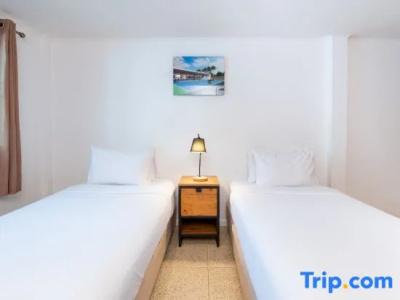 Dolphin Bay Beach Resort - 262