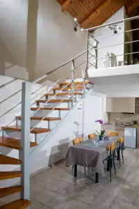 Mary & Mary Royal Suites - 29