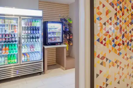 Holiday Inn Express & Suites Des Moines Downtown by IHG - 23