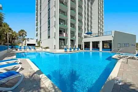 Ocean Park Resort by Vacasa - 213