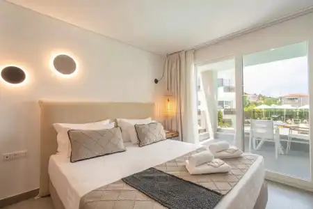 Mirablue Luxury Residences - 360