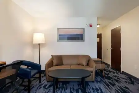 Fairfield Inn By Marriott Savannah Airport - 31