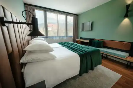 Astoria Superior - 6