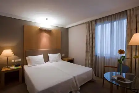 Central - 37