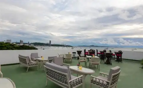 Mera Mare Pattaya - 25