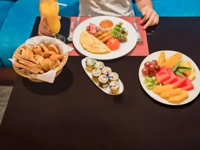 ibis Mall Avenue Dubai - 2