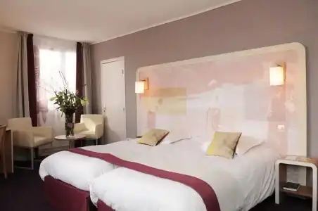 Hôtel Red Fox - 80