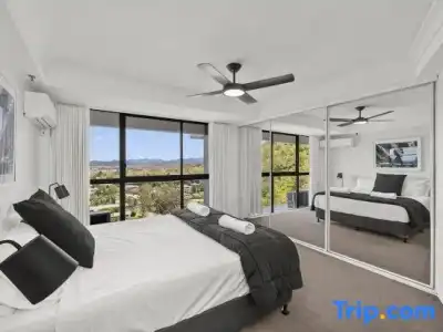 Gemini Court Holiday Apartments - 233