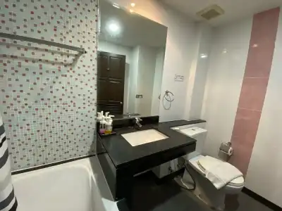 77 Patong & Spa - 189