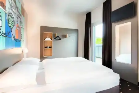 B&B Stuttgart-Neckarhafen - 25