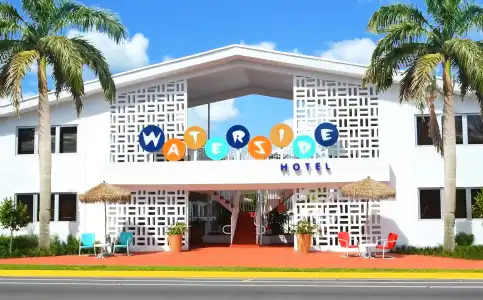 Waterside and Suites - 38