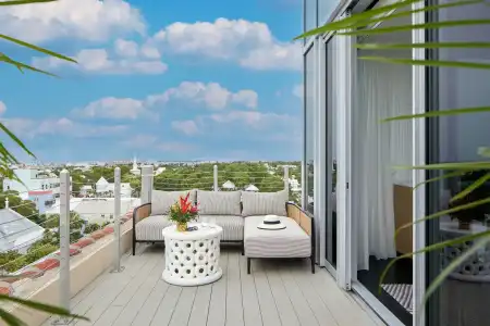 Crowne Plaza Key West-La Concha - 6