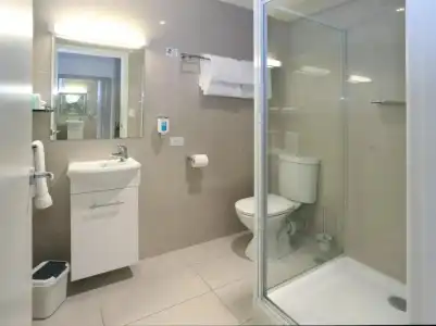 429 Apartments and Suites - 93