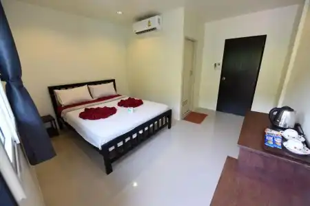 Kitty Guesthouse - 37