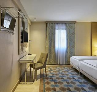 Titanic Comfort Mitte - 36