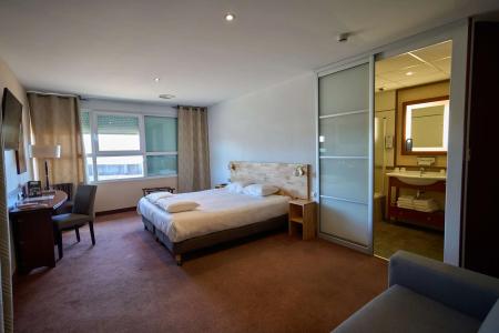 Kyriad Limoges Centre - Gare - Atrium - 44