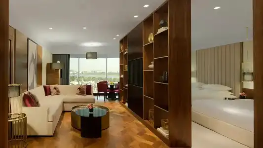 Grand Hyatt - 65