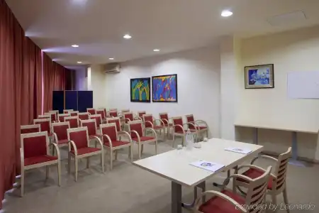 Holiday Inn Express PARMA by IHG - 9