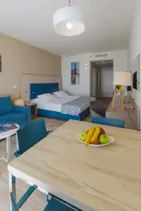 Romana Beach Apartments - 89