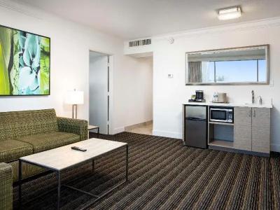 DoubleTree by Hilton San Diego Bayside - 124