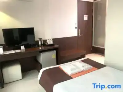 Collection O The Bangkok Airport Link Suite - 96