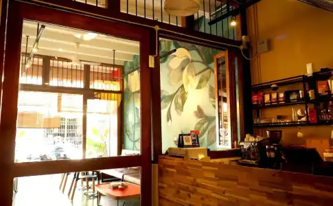 Yu Cafe Hostel - 18