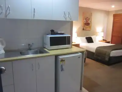 The Cosmopolitan Motel and Serviced Apartments - 67