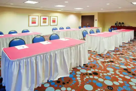City Express by Marriott Washington, DC Northeast - 15