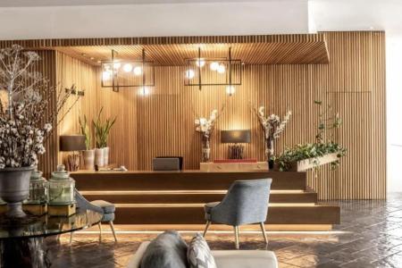 King Jason Paphos - Designed for Adults by Louiss - 1