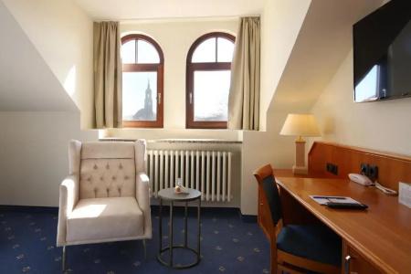 Bayerischer Hof Dresden - 49