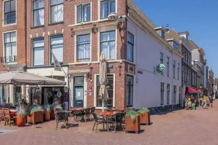 LOT - 0