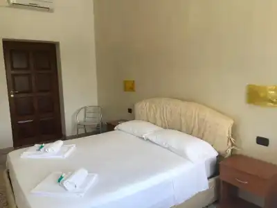 Villa Nappi Bed & Breakfast - 4