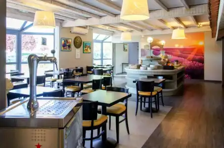 Le Provençal - 16